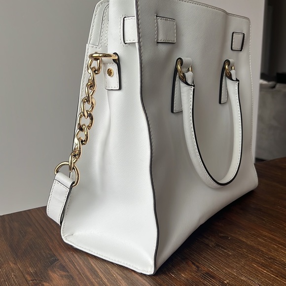 Michael Kors white large hamilton 2 way bag. - Picture 7 of 14